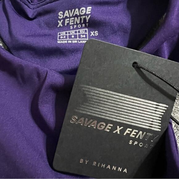 Savage X Fenty XCCENTUATE MEDIUM-IMPACT LONGLINE SPORTS BRA - Picture 11 of 16